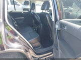 VOLKSWAGEN TIGUAN 2.0T/2.0T S WVGAV7AX3HK042989 photo