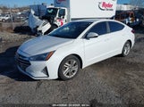 HYUNDAI ELANTRA SEL 5NPD84LF4KH460401 снимка