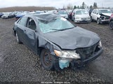TOYOTA CAMRY LE 4T1BE46K19U351611 снимка