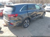 KIA SORENTO 3.3L LX 5XYPGDA59LG683343 photo