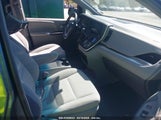 TOYOTA SIENNA LE 8 PASSENGER 5TDKZ3DC3HS869446 снимка