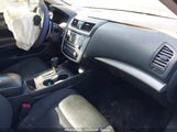 NISSAN ALTIMA 2.5 SR 1N4AL3AP7HC264065 снимка