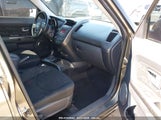 KIA SOUL + KNDJT2A63D7557430 снимка