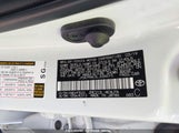 Toyota Corolla Le JTDEPRAE0LJ026015 снимка
