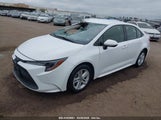 Toyota Corolla Le JTDEPRAE4LJ039480 снимка