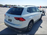 VOLKSWAGEN TIGUAN 2.0T SE/2.0T SEL/2.0T SEL R-LINE/2.0T SEL R-LINE BLACK 3VV3B7AX7KM139460 photo