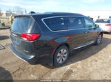 CHRYSLER PACIFICA HYBRID LIMITED 2C4RC1N75KR500240 снимка