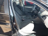 VOLKSWAGEN JETTA 1.4T R-LINE/1.4T S/1.4T SE 3VWC57BU0KM116061 снимка