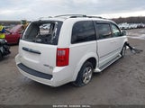 DODGE GRAND CARAVAN SXT 2D4RN5DX8AR256670 снимка