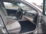 TOYOTA CAMRY LE 4T4BF1FK8CR197374 снимка