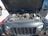 JEEP WRANGLER UNLIMITED SAHARA 1C4BJWEG3DL617511 photo