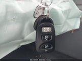 HYUNDAI ELANTRA SE KMHD74LF6HU123080 снимка