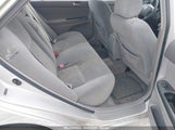 TOYOTA CAMRY LE 4T1BE32K46U726273 снимка