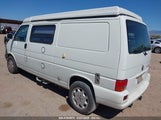 VOLKSWAGEN EUROVAN WV2EH8701VH144427 photo