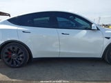 TESLA MODEL Y PERFORMANCE DUAL MOTOR ALL-WHEEL DRIVE 7SAYGDEF9NF358308 photo