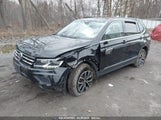 VOLKSWAGEN TIGUAN 2.0T SE/2.0T SE R-LINE BLACK/2.0T SEL 3VV2B7AXXLM006852 photo