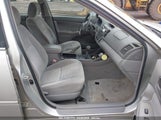 TOYOTA CAMRY LE 4T1BE32K34U862147 снимка