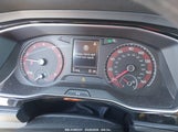 VOLKSWAGEN JETTA 1.4T R-LINE/1.4T S/1.4T SE 3VWCB7BU6KM130183 photo