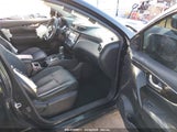 NISSAN ROGUE SPORT SL JN1BJ1CP6JW187881 photo