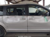 CHRYSLER TOWN & COUNTRY LX 2A4RR4DE4AR215361 снимка