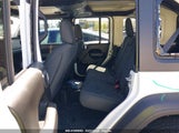JEEP WRANGLER 4-DOOR SPORT S 4X4 1C4PJXDN7RW104649 fotografie