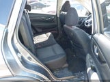NISSAN ROGUE SV JN8AT2MT4HW404430 снимка