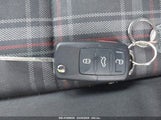Volkswagen Gti 2-Door WVWFV7AJ1AW195133 fotografie