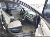TOYOTA CAMRY SE 4T1BF1FKXFU495374 снимка