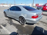 MERCEDES-BENZ CLK 430 WDBLJ70G92T127992 fotografie