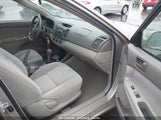 TOYOTA CAMRY LE 4T1BE32K02U612751 снимка