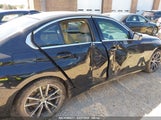 BMW 330I 3MW5R1J0XM8B69340 снимка