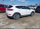 HYUNDAI TUCSON SE KM8J3CA48HU484045 снимка