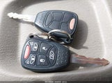 CHRYSLER TOWN & COUNTRY TOURING 2A4GP54L17R125711 photo