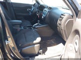 KIA SOUL + KNDJP3A59J7580661 снимка