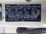 KIA SORENTO LX 5XYKT3A11BG048614 снимка