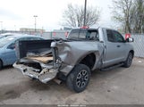 Toyota Tundra Grade 4.6L V8 5TFUM5F14BX024573 photo