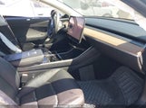 TESLA MODEL 3 STANDARD RANGE PLUS REAR-WHEEL DRIVE/STANDARD RANGE REAR-WHEEL DRIVE 5YJ3E1EA1LF590396 fotografie