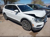 VOLKSWAGEN TIGUAN 2.0T SE/2.0T SEL/2.0T SEL R-LINE/2.0T SEL R-LINE BLACK 3VV2B7AX1KM092616 снимка