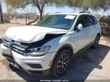 VOLKSWAGEN TIGUAN 2.0T SE/2.0T SEL/2.0T SEL R-LINE/2.0T SEL R-LINE BLACK 3VV2B7AX1KM092616 снимка