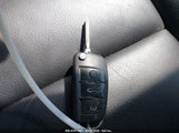 AUDI A4 2.0T WAUDF48H37K022703 снимка