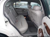 LINCOLN TOWN CAR SIGNATURE 1LNFM82W0XY603679 photo