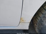 TOYOTA COROLLA LE 1NXBU4EE6AZ260403 снимка