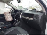 JEEP COMPASS LATITUDE 1C4NJDEB7ED621739 снимка
