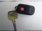 TOYOTA CAMRY LE 4T1BG22K5YU700627 снимка