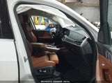 BMW X7 XDRIVE40I 5UXCW2C05N9M59562 photo