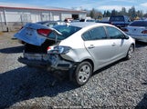 KIA FORTE LX 3KPFK4A7XHE018418 снимка