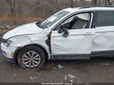 VOLKSWAGEN TIGUAN 2.0T SE/2.0T SEL 3VV3B7AX4JM066790 fotografie