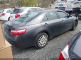 TOYOTA CAMRY LE 4T1BE46K49U370332 снимка