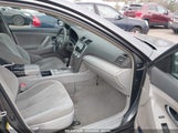 TOYOTA CAMRY LE 4T4BE46KX9R066105 photo