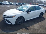 TOYOTA CAMRY SE 4T1G11AK2RU840512 photo